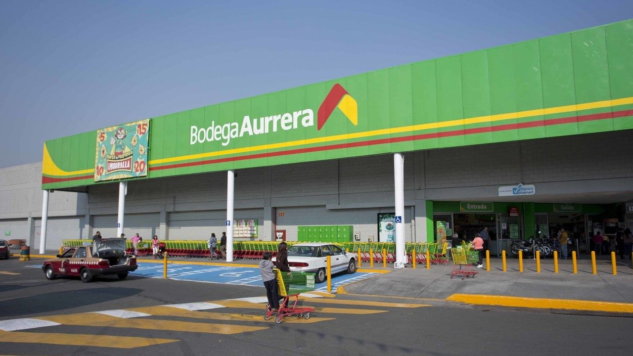 How to quickly expand your network on LinkedIn? Adding people via private messages on LinkedIn - Directing traffic via private messages on LinkedIn - How to properly use LinkedIn private messages for direct traffic